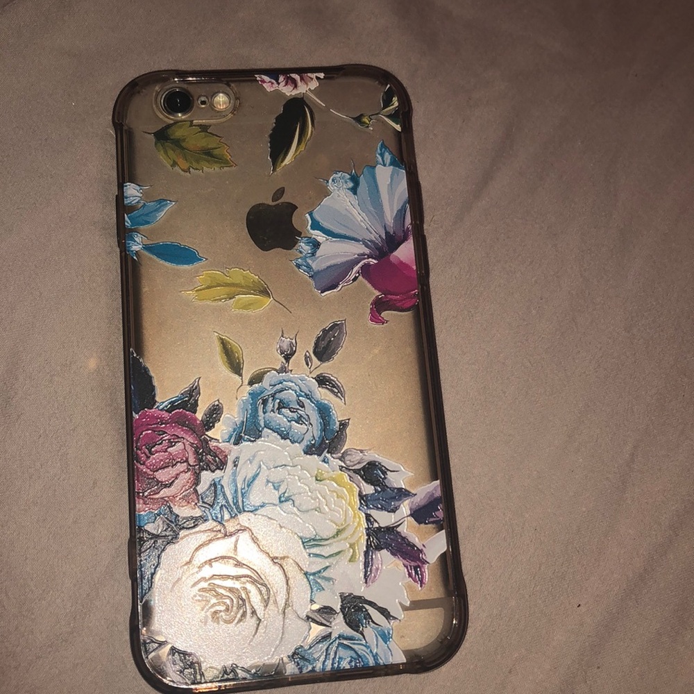 IPhone 6 case.